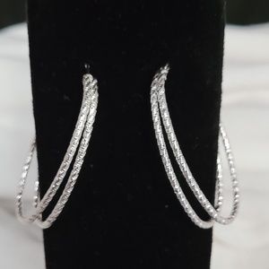 Silver texture double hoop earrring